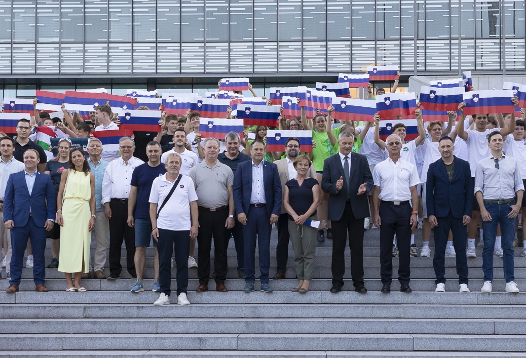 S 47. srečanjem slovenskih športnikov iz obmejnih dežel  pričeli z največjim srečanjem Slovencev iz zamejstva in sveta