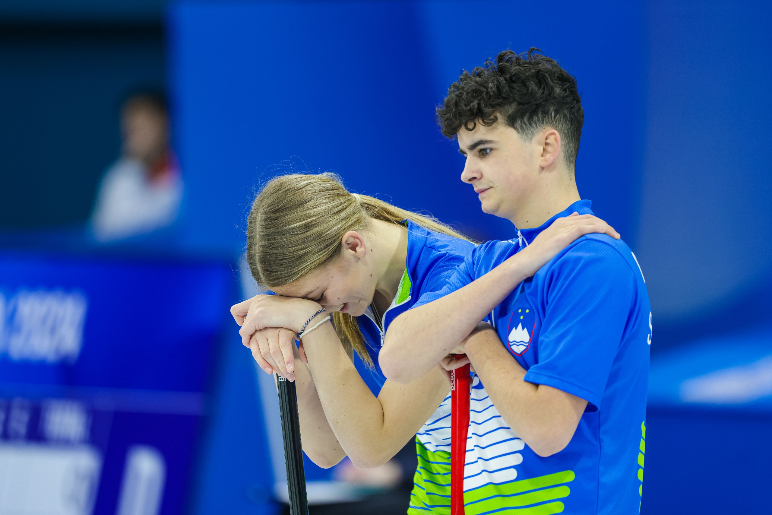 Prvi poraz proti švedski dvojici