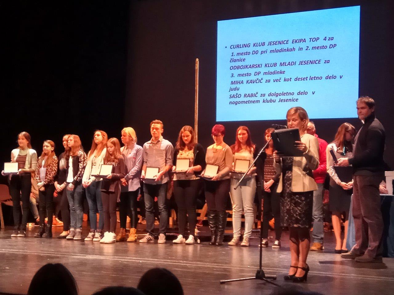 Podelitev priznanj OKS-ZŠZ športnikom na Jesenicah