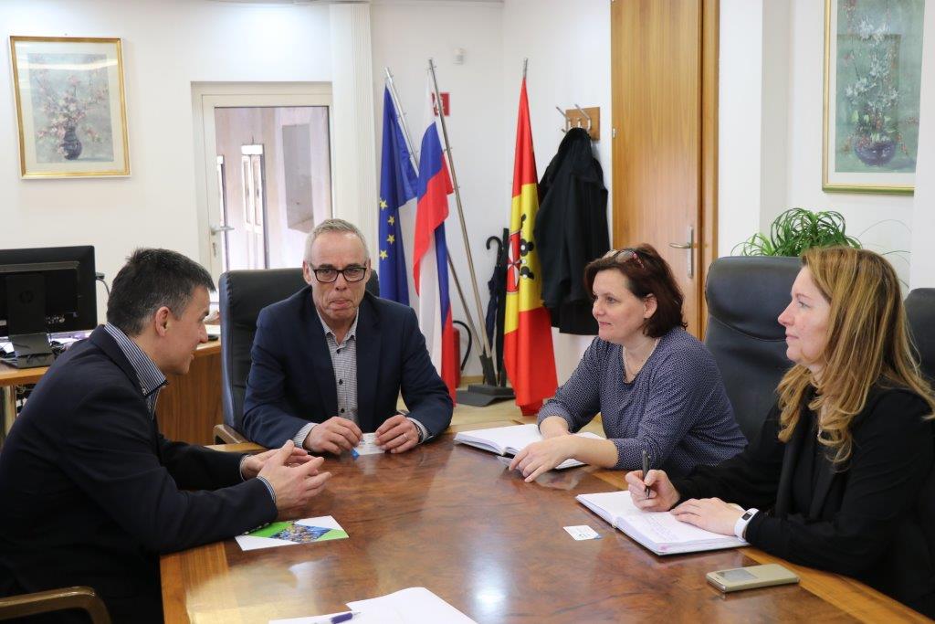 Prvi podpredsednik OKS-ZŠZ mag. Janez Sodržnik na obisku v občinah Škofja Loka, Komenda in Vodice