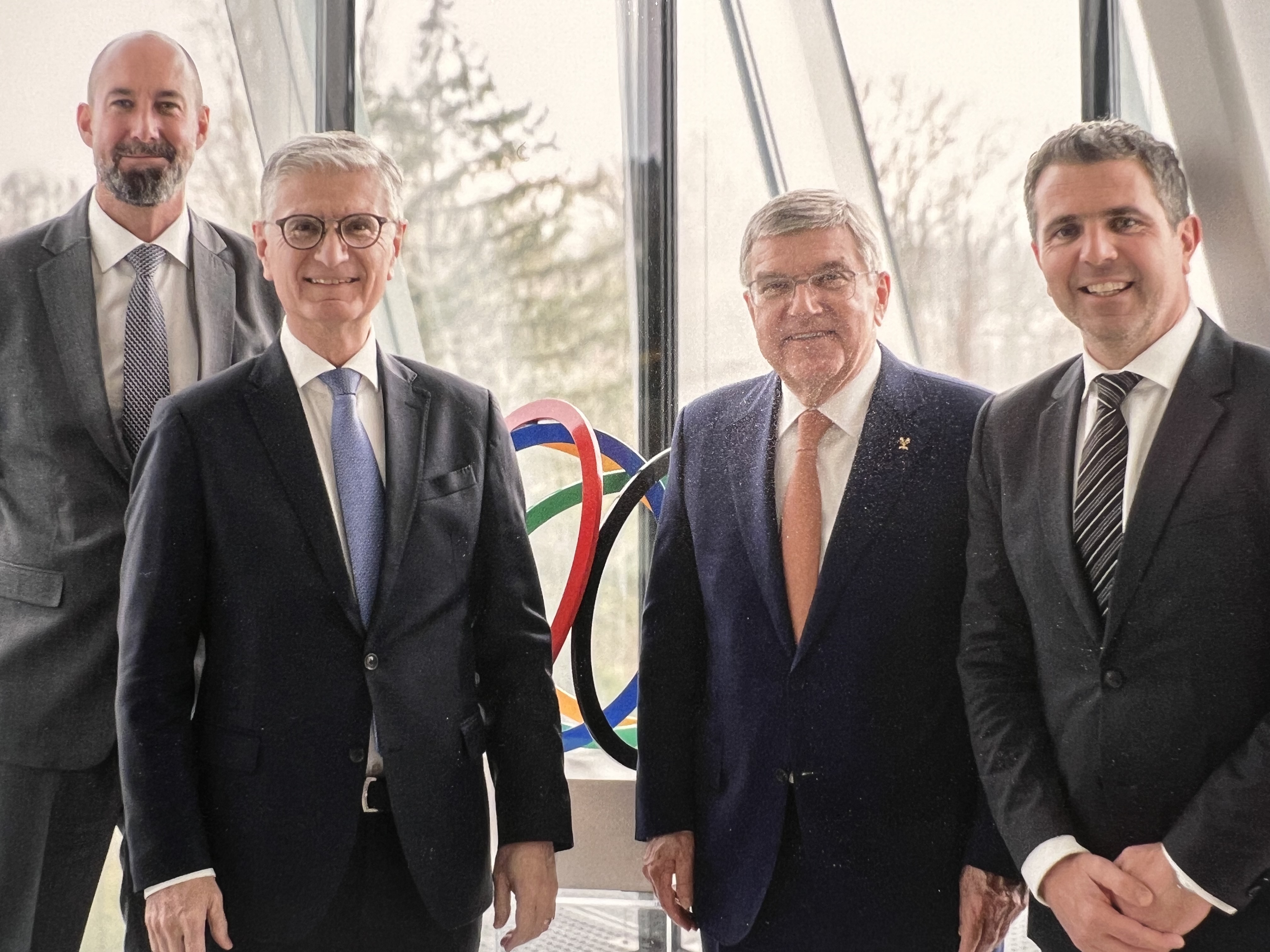 Vodstvo OKS-ZŠZ obiskalo sedež MOK v Lozani