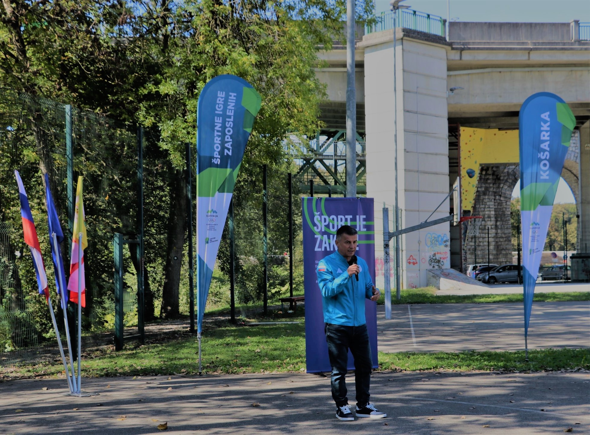 Dan slovenskega športa in pričetek Evropskega tedna športa v Novem mestu otvorili s športnimi igrami zaposlenih