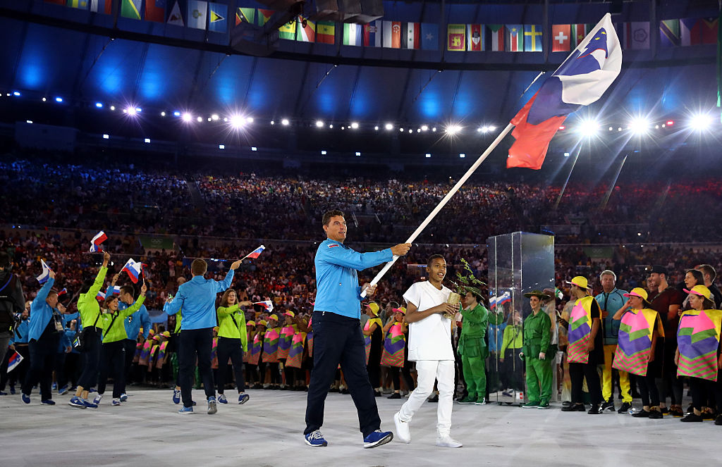 V Riu de Janeiru je zaplapolal olimpijski ogenj