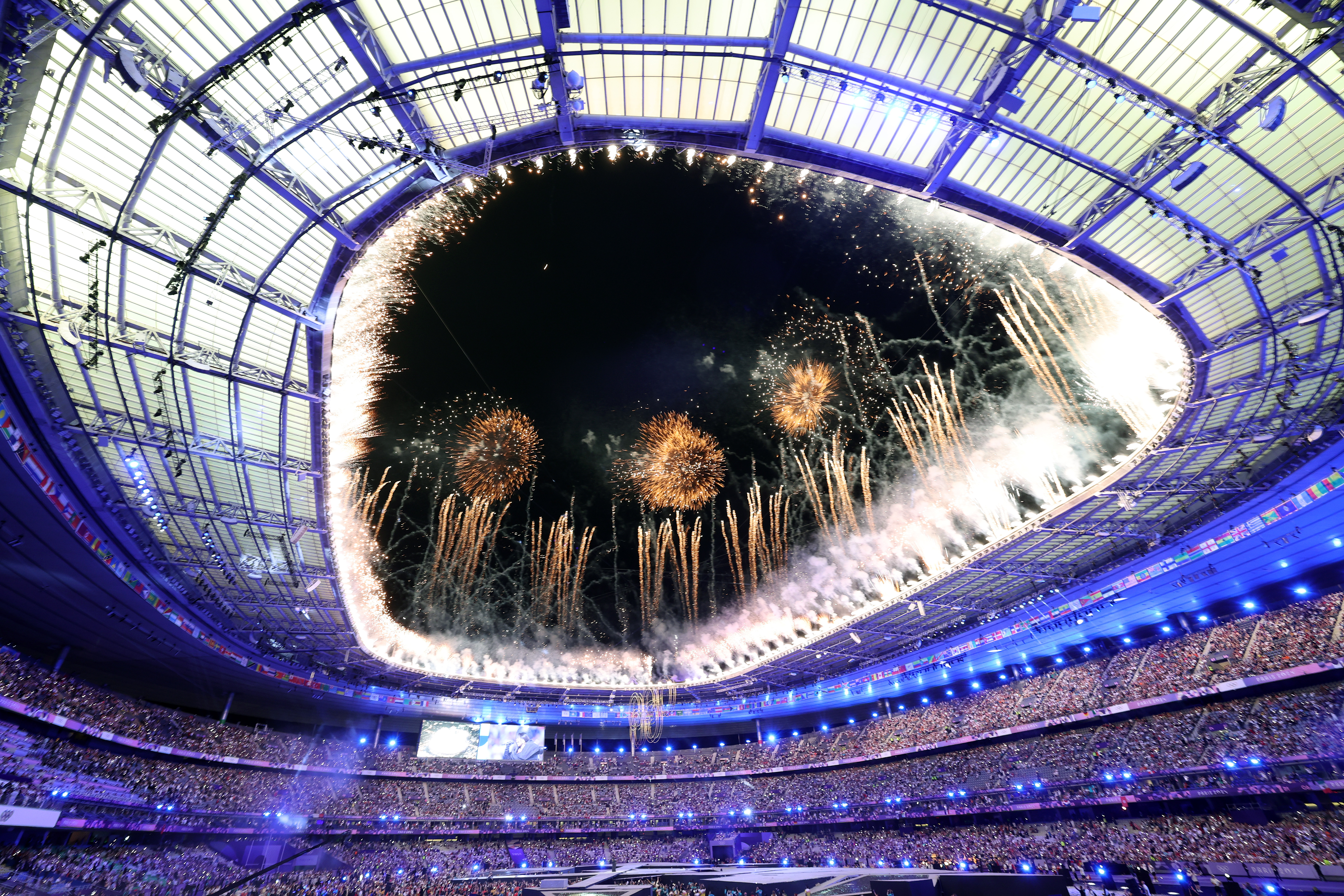 Olimpijska reprezentanca Slovenije blestela na OI Pariz s tremi kolajnami in zgodovinskimi nastopi
