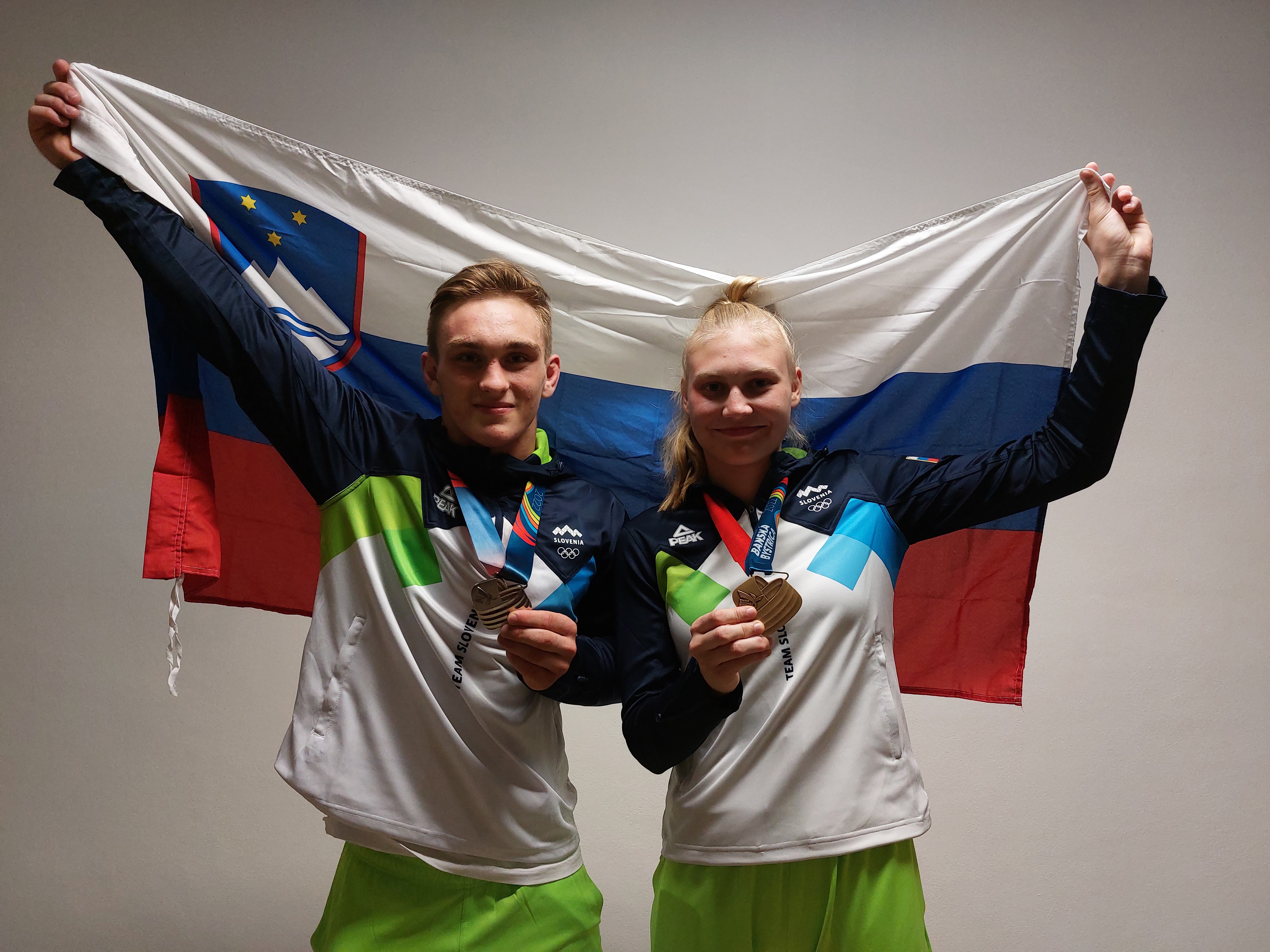 Še novi dve odličji za slovensko reprezentanco na OFEM BB 2022