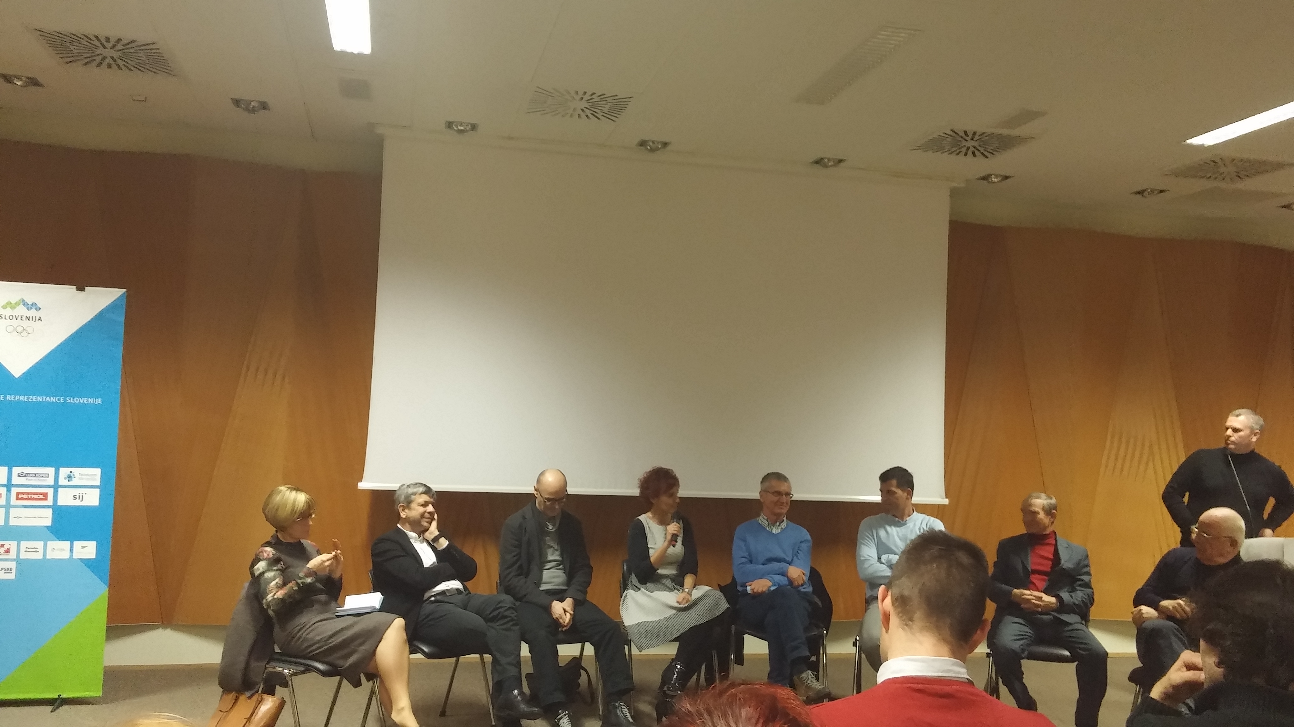 Okrogla miza ''Gibalna aktivnost zaposlenih in promocija zdravja na delovnem mestu''