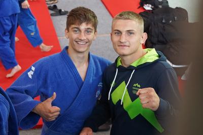 Nadstandardno zavarovanje