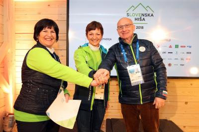 Utrinki iz Slovenske hiše