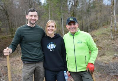 Sajenje olimpijskega gozda (april)