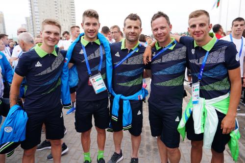 dvig slo zastave Minsk