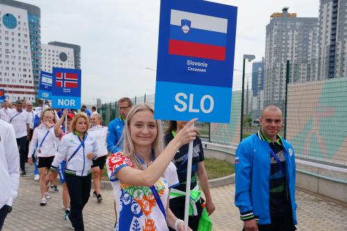 dvig slo zastave Minsk