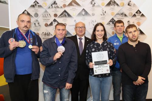 Sprejem judo inkluziv ekipa