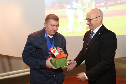 Sprejem judo inkluziv ekipa